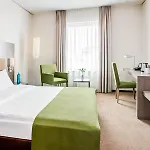 Intercityhotel 4*