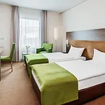 Intercityhotel 4*