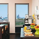 Hotel Intercityhotel 4*