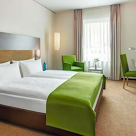 Intercityhotel Hotel 4*
