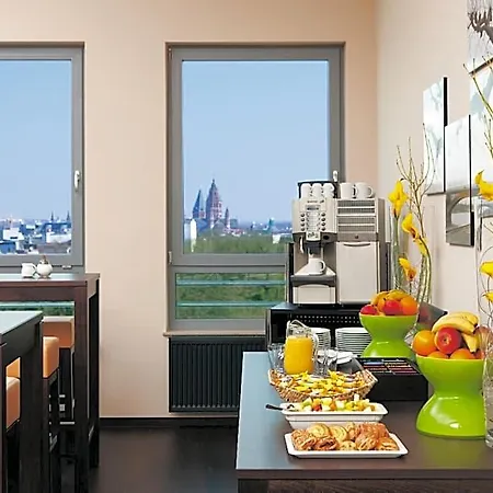 Intercityhotel Hotel