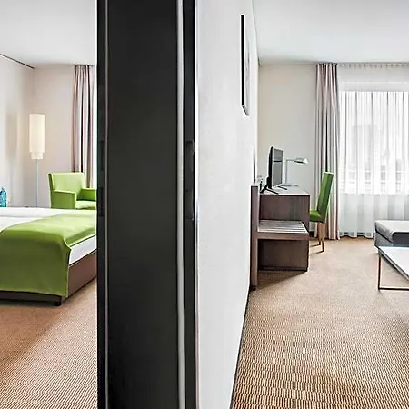 Intercityhotel 4*