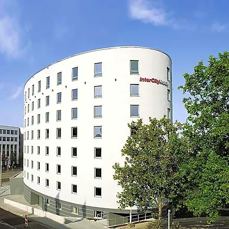 Intercityhotel 4*