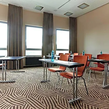 Intercityhotel Hotel 4*