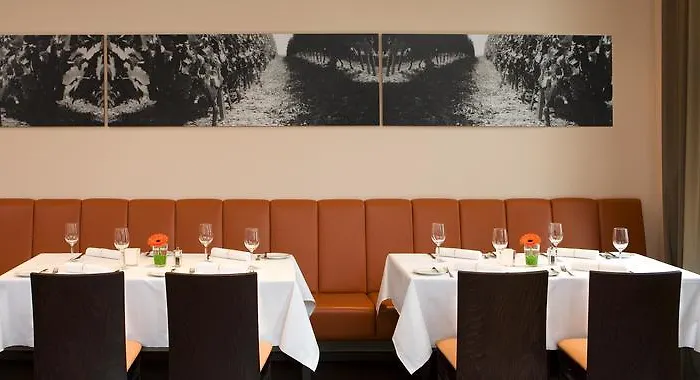 Hotel Intercityhotel 4*